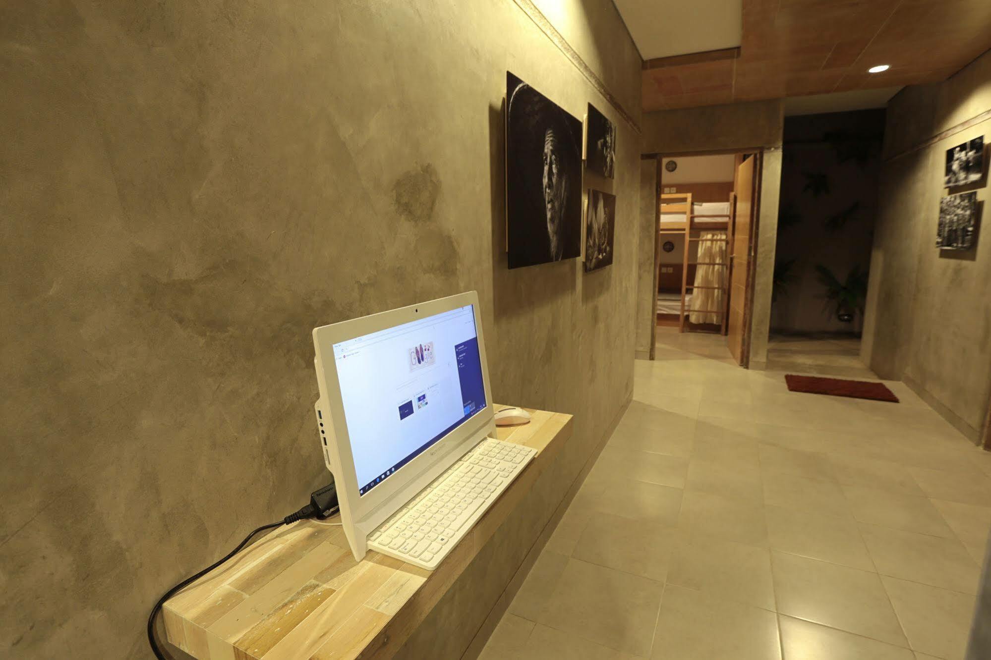 Lokal Bali Hostel Kuta Lombok Εξωτερικό φωτογραφία