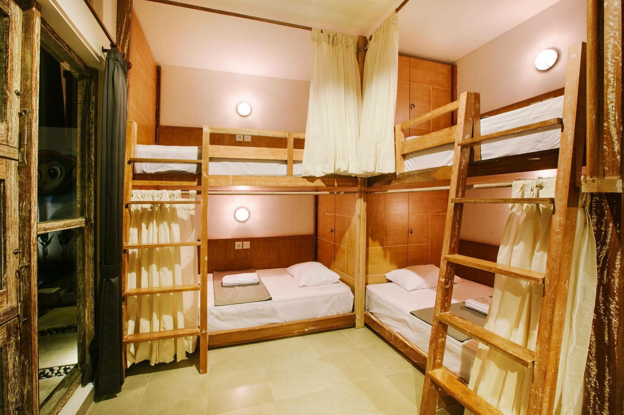 Lokal Bali Hostel Kuta Lombok Εξωτερικό φωτογραφία