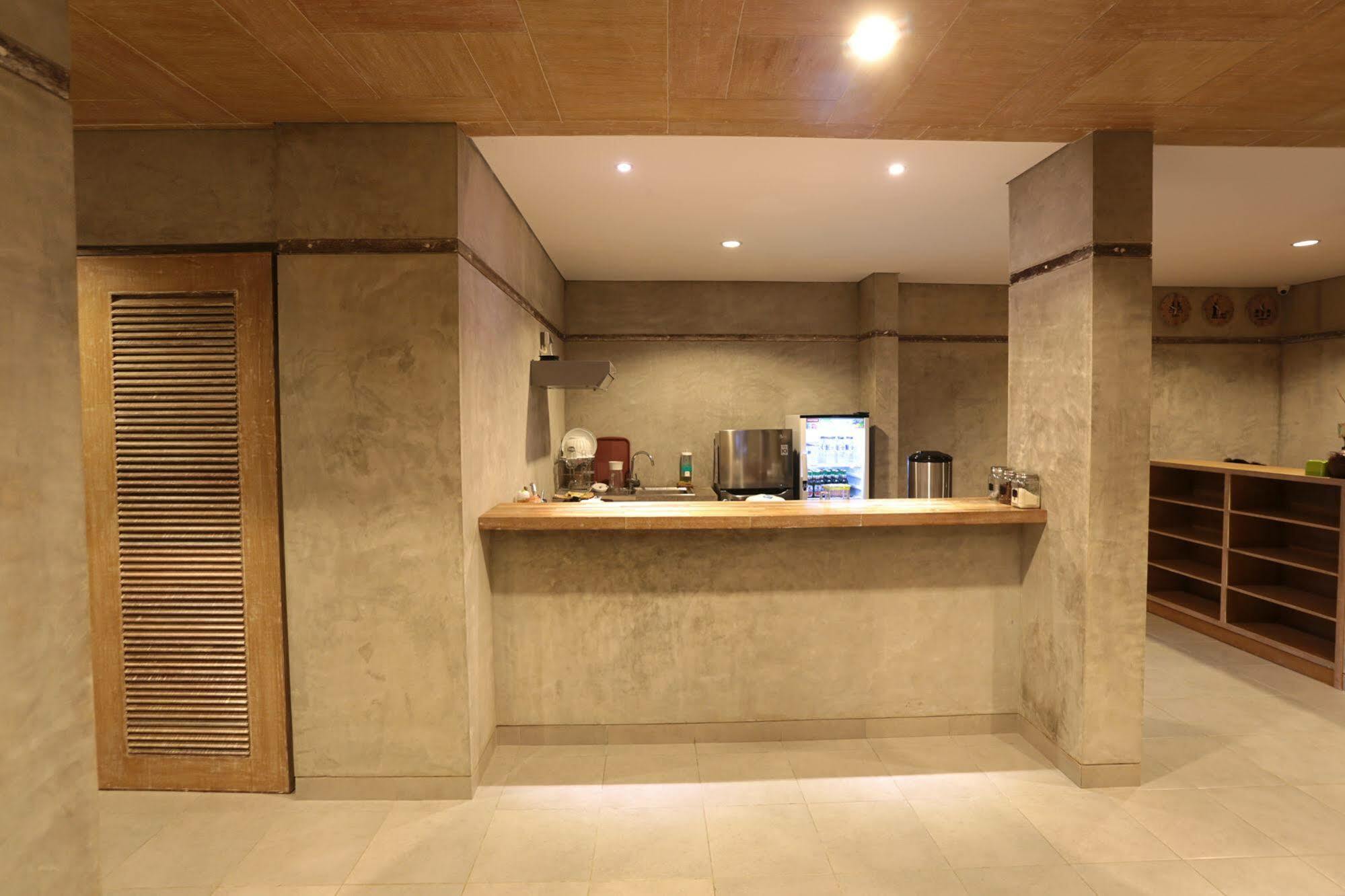 Lokal Bali Hostel Kuta Lombok Εξωτερικό φωτογραφία